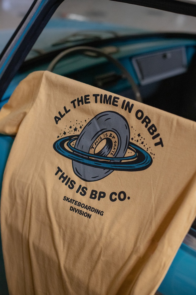 Remera Mangas Cortas - Órbita