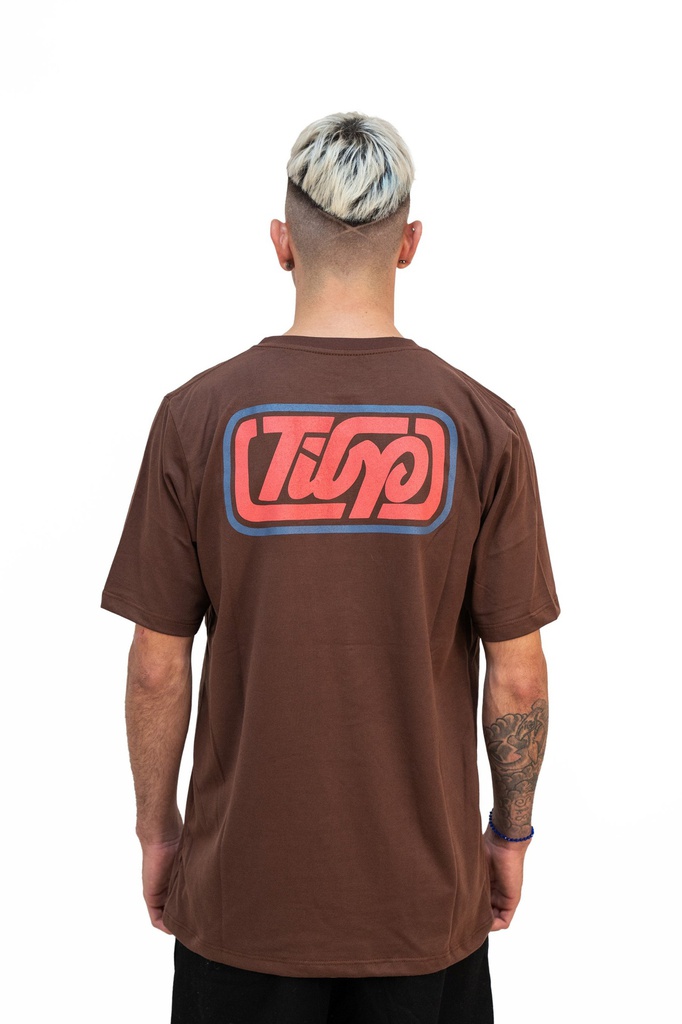 REMERA MC - BROWN INSTI