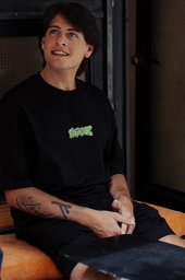 [031215H86] REMERA MC RELAXED - BRONX